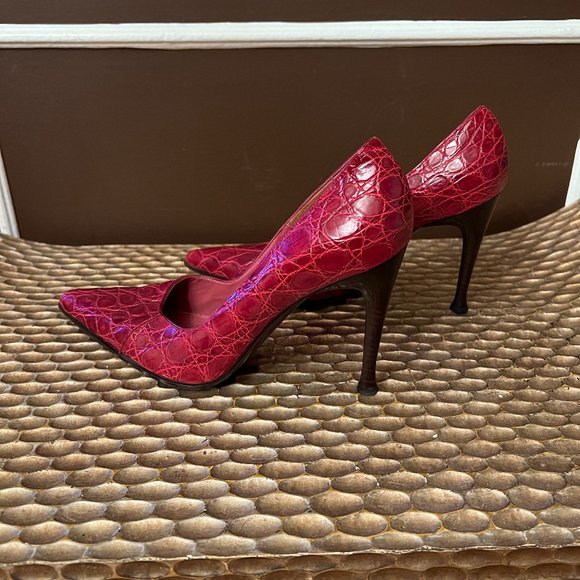 Sergio Rossi Shoes - Sergio Rossi Red Faux Alligator Heels